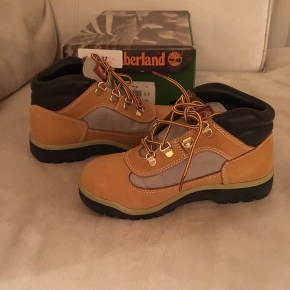 Youth Timberland Boot EUC Size 2.5 - Picture 7 of 8